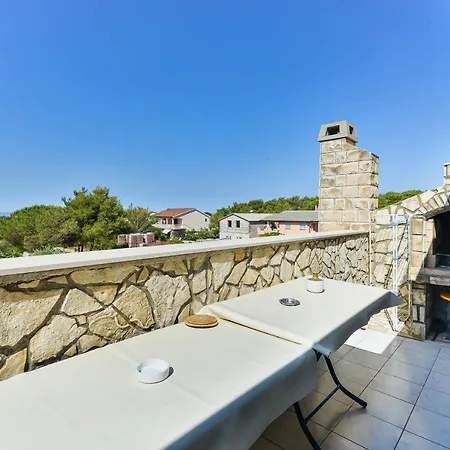 With Parking Space - Torovi - - Pedinka, - 294 *