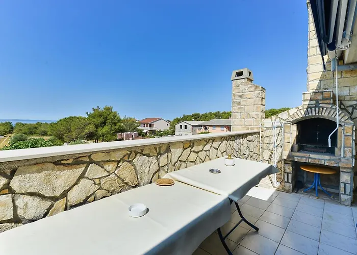 With Parking Space - Torovi - - Pedinka, - 294 *