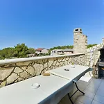 With Parking Space - Torovi - - Pedinka, - 294 *
