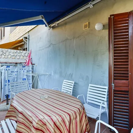 Apartment With A Parking Space - Torovi - - Pedinka, - 294