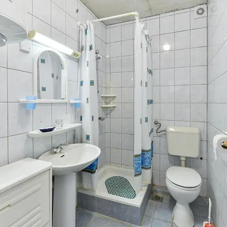 Apartment With A Parking Space - Torovi - - Pedinka, - 294 Vir