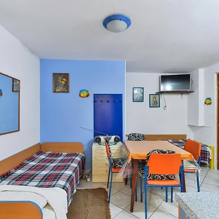 Apartment With A Parking Space - Torovi - - Pedinka, - 294 Vir