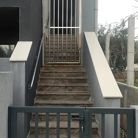 Apartment With A Parking Space - Torovi - - Pedinka, - 294